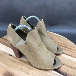 Vince Camuto Brown Chelsea Block Heel Peep Toe Bootie Womens Size 7 B
